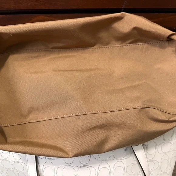 Coach Ivory Signature C Gallery Tote - Picture 10 of 14